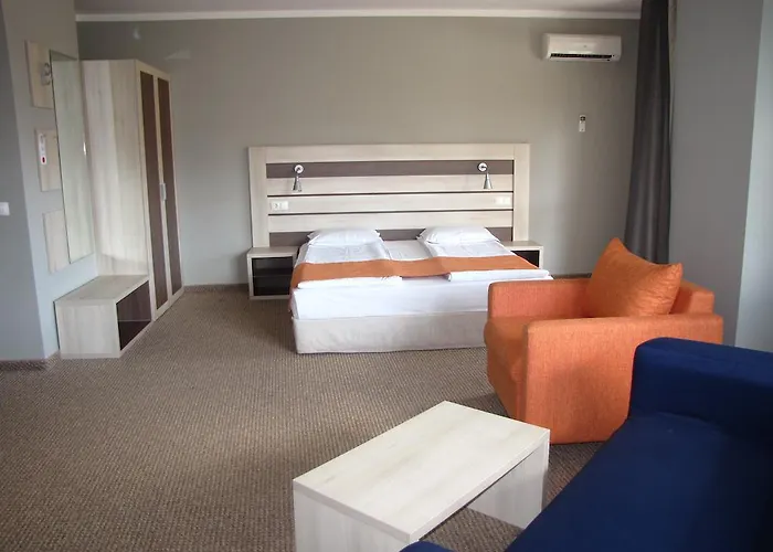 Blue Orange Otel 4*